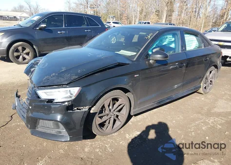 2020 Audi A3 Premium 45 Tfsi S Line Quattro S Tronic z USA, uszkodzony, nr VIN WAUBEGFF1LA094383